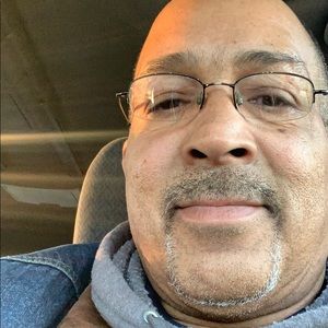 Meet your Posher, Stephen